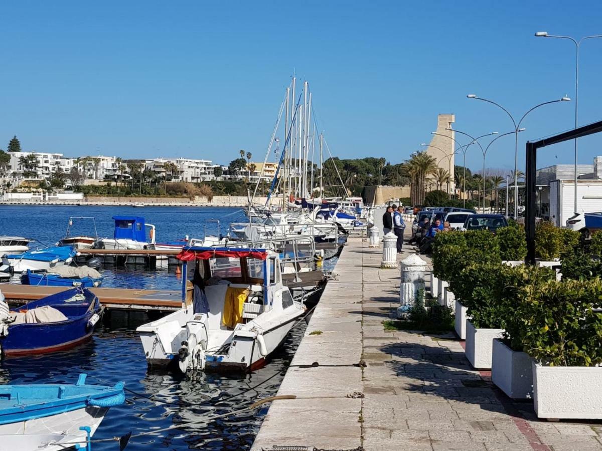 Casa Vacanze Corso Roma Brindisi Bagian luar foto