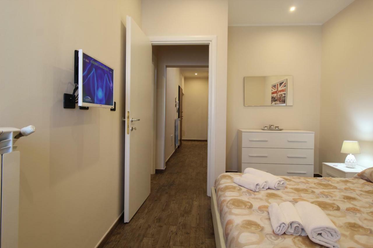 Casa Vacanze Corso Roma Brindisi Bagian luar foto